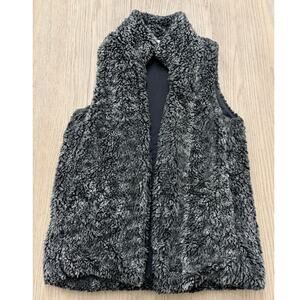Altar’d State Sherpa Vest Small Gray Soft Sleeveless Open Front Cozy